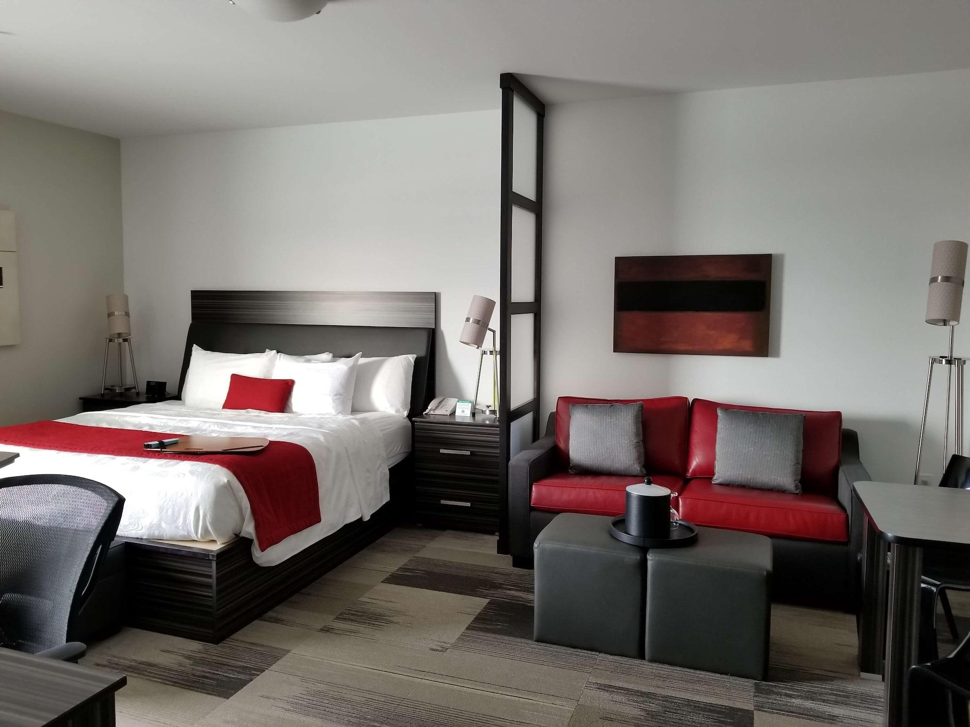 Best Western Plus Airport Inn & Suites Saskatoon Ngoại thất bức ảnh