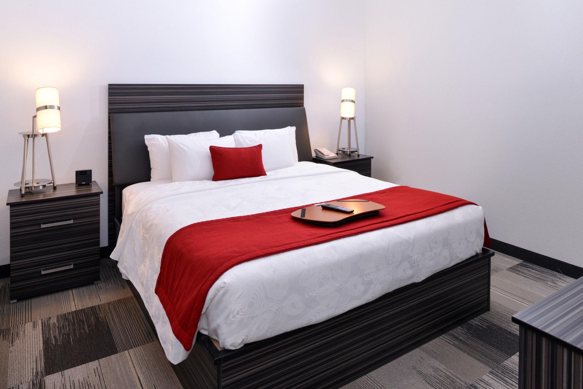 Best Western Plus Airport Inn & Suites Saskatoon Ngoại thất bức ảnh