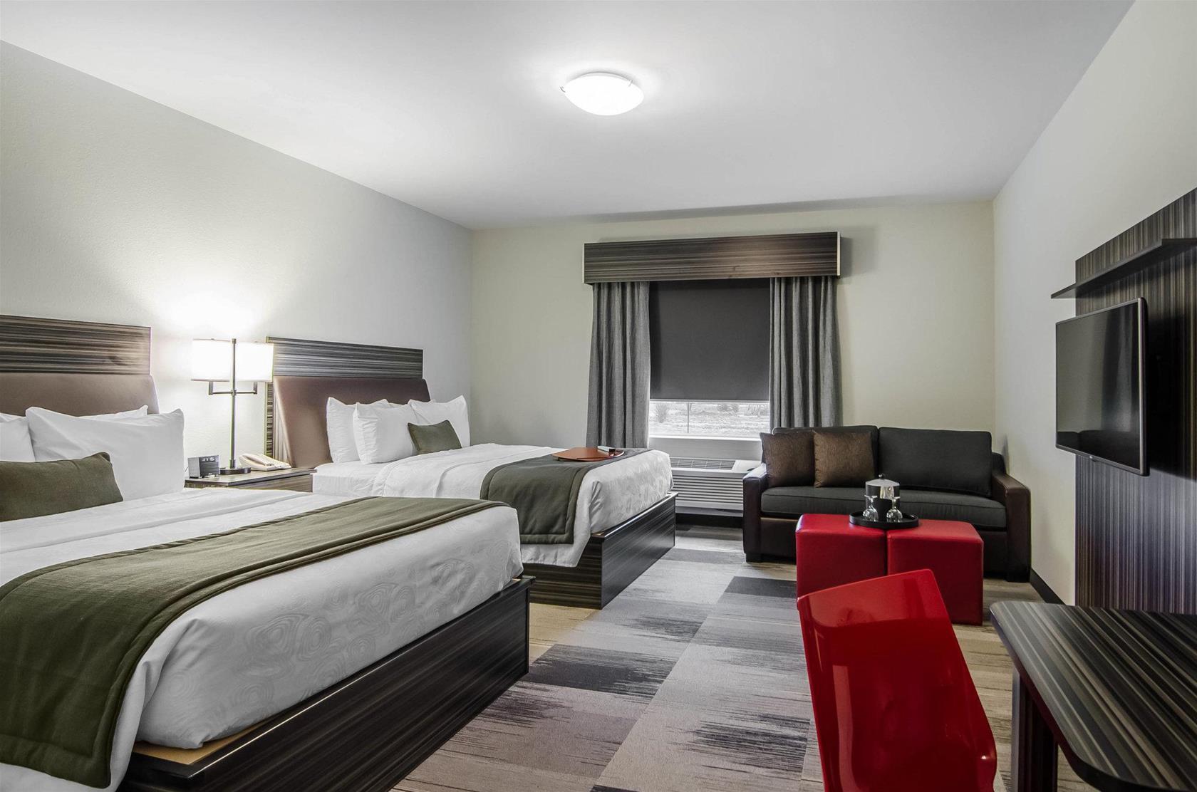 Best Western Plus Airport Inn & Suites Saskatoon Ngoại thất bức ảnh