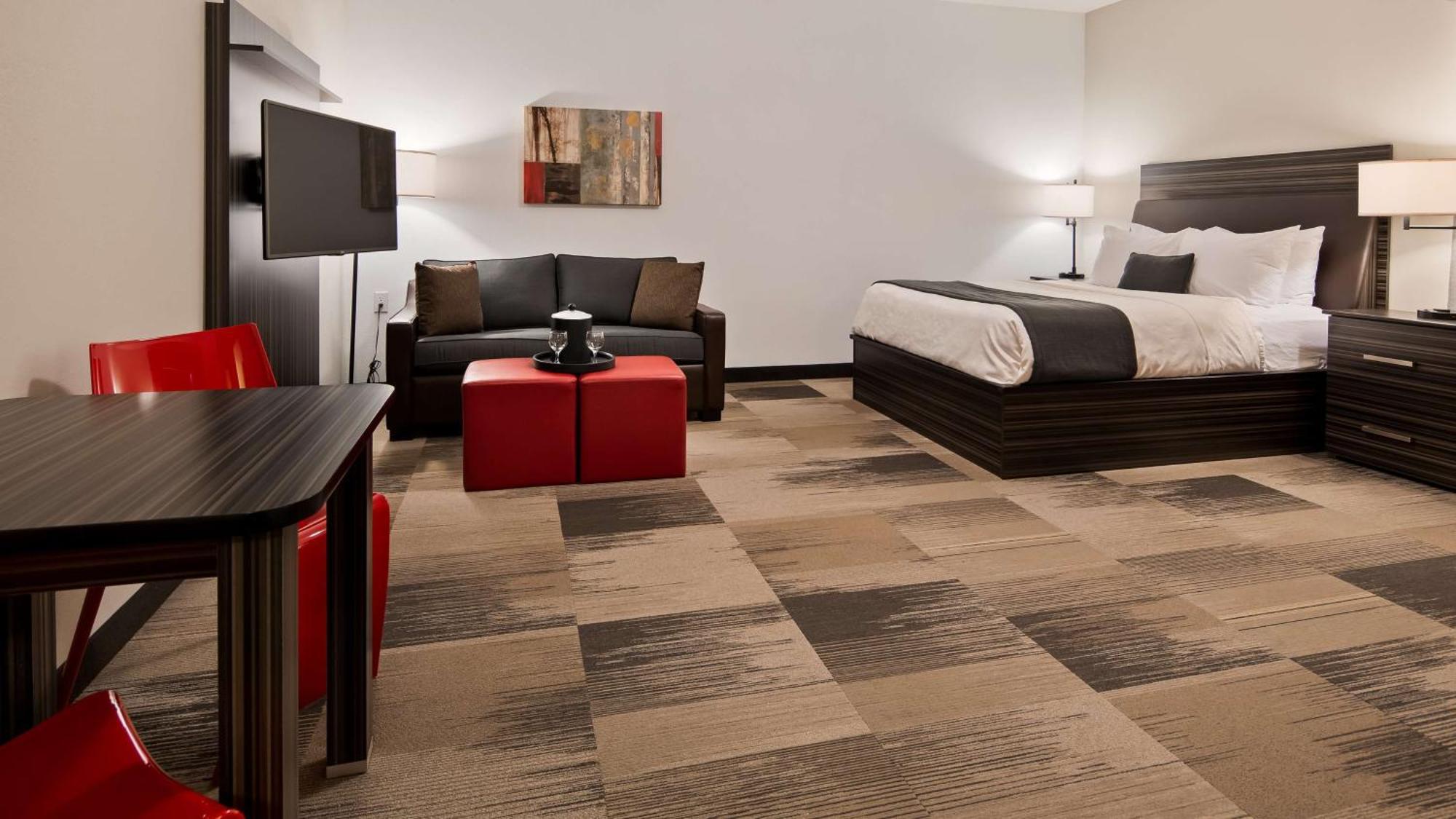 Best Western Plus Airport Inn & Suites Saskatoon Ngoại thất bức ảnh