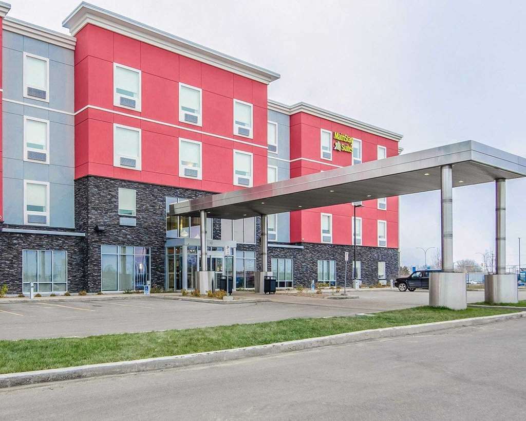 Best Western Plus Airport Inn & Suites Saskatoon Ngoại thất bức ảnh