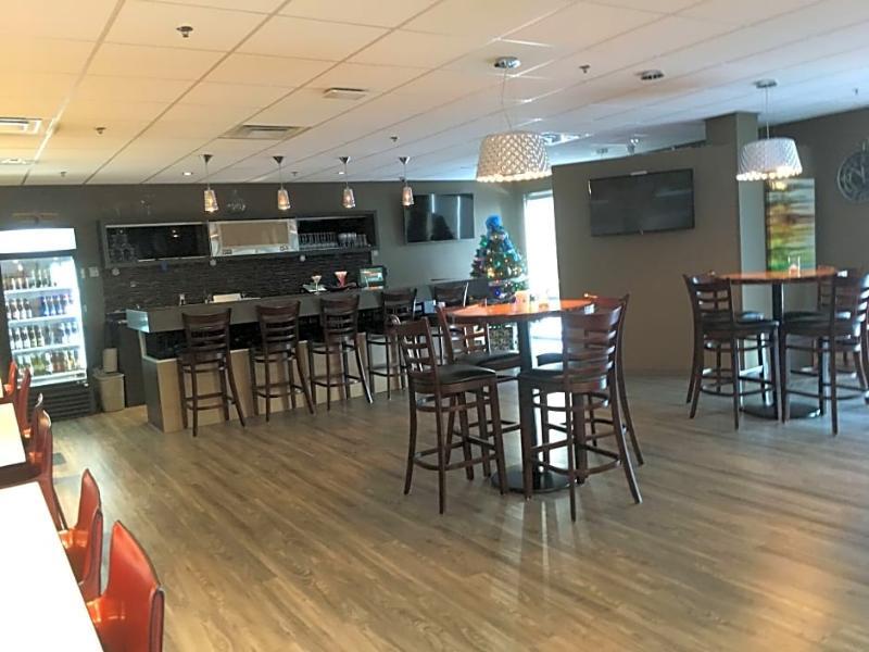 Best Western Plus Airport Inn & Suites Saskatoon Ngoại thất bức ảnh